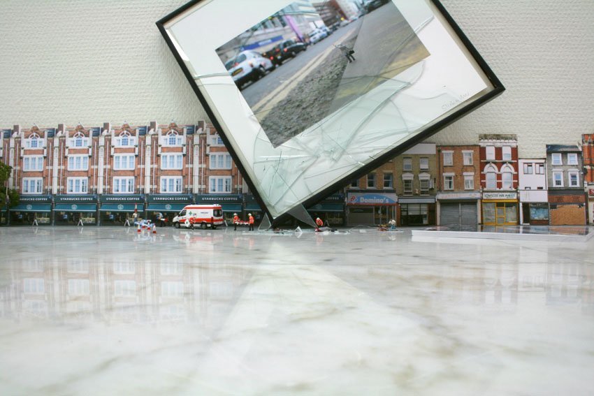 Mortal accidente con un simple cuadro caído. Plan General..